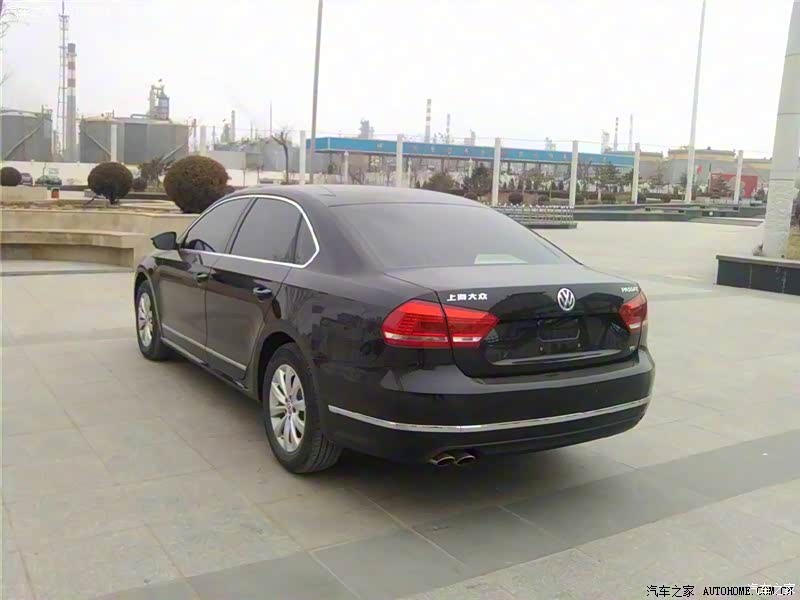 <em>帕萨特</em> 2013款 1.8TSI DSG尊荣版 1967263图