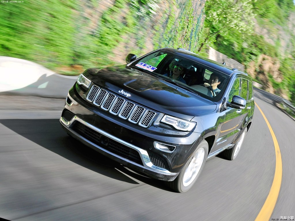 jeep(进口) 大切诺基(进口) 2014款 5.7l 旗舰尊悦版