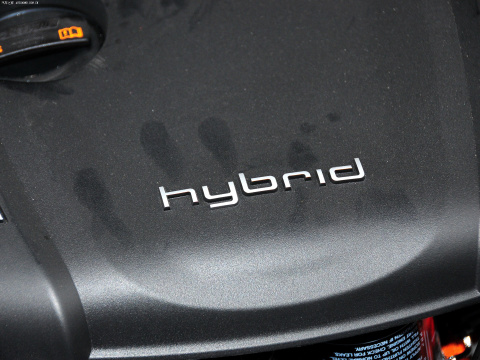 2013 A8L 40 hybrid