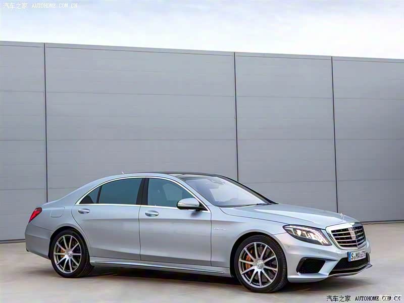奔驰S级AMG整体外观