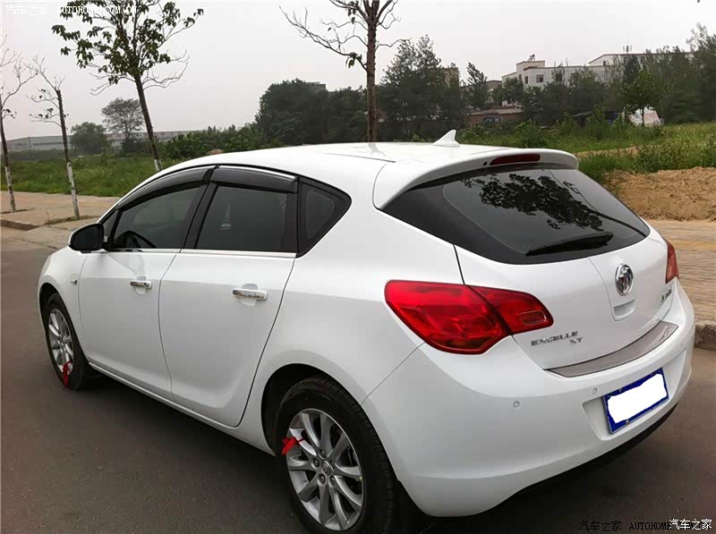 别克英朗整体外观