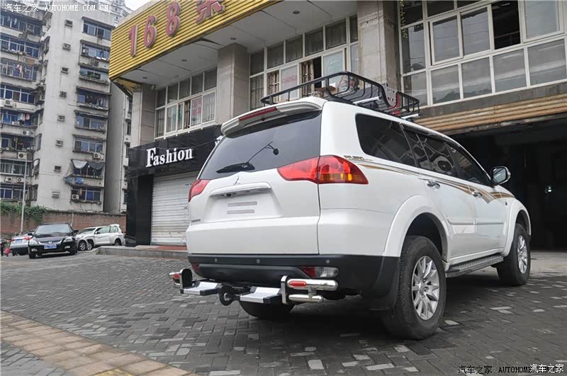 三菱帕杰罗劲畅(进口)整体外观