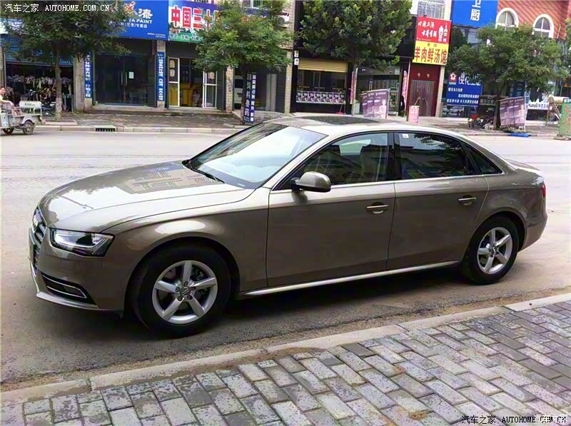 奥迪A4L整体外观