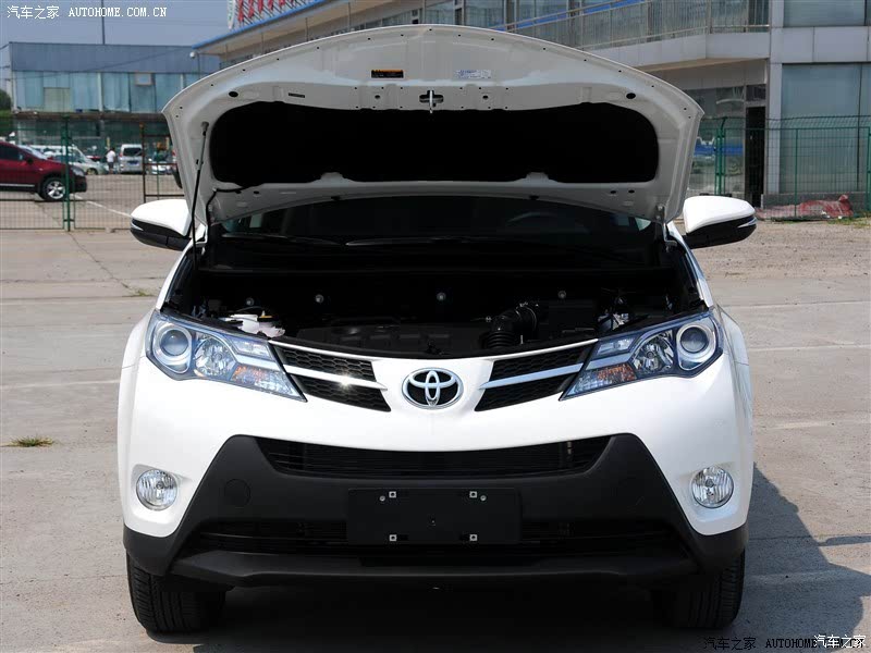 一汽丰田 丰田rav4 2013款 2.0l cvt四驱新锐版
