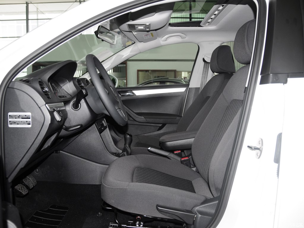 【图】一汽-大众捷达2015款 1.6L 手动舒适型