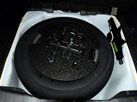 2014款 运动版 1.5T 手动两驱精英型 2014款 运动版 1.5T 手动两驱精英型