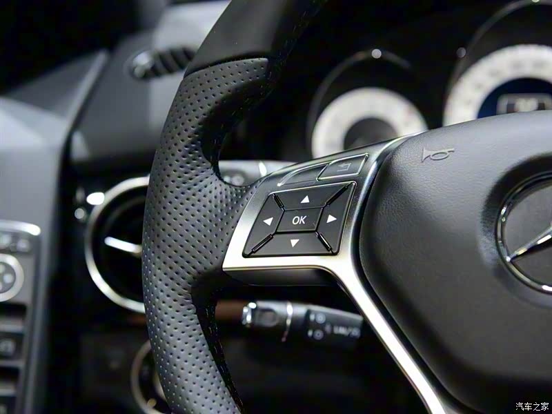 【图解图片_乐山华星锦业奔驰GLK级图片】