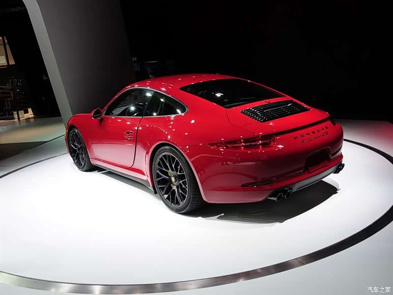 保时捷 保时捷911 2015款 carrera 4 gts 3.8l