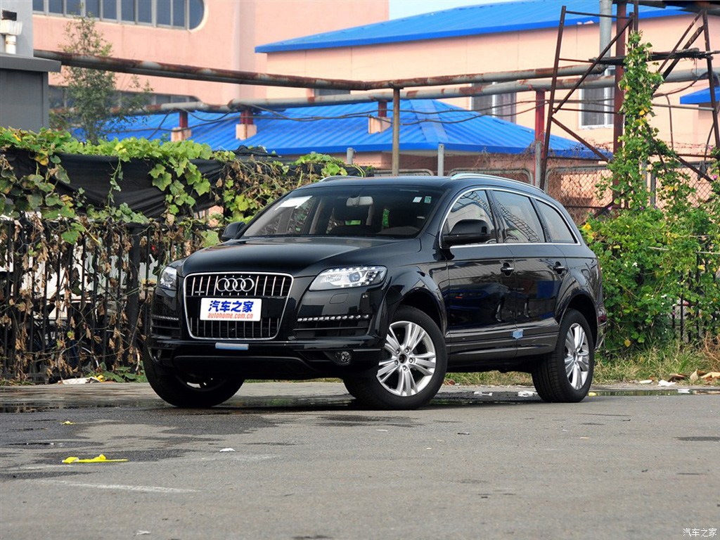 奥迪Q7系列2015款 40 TFSI 尊藏型