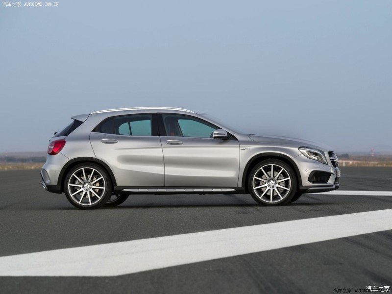 梅赛德斯-amg 奔驰gla amg 2015款 amg gla 45 4matic