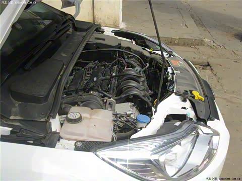 2012款 三厢 1.6L 手动舒适型 2012款 三厢 1.6L 手动舒适型