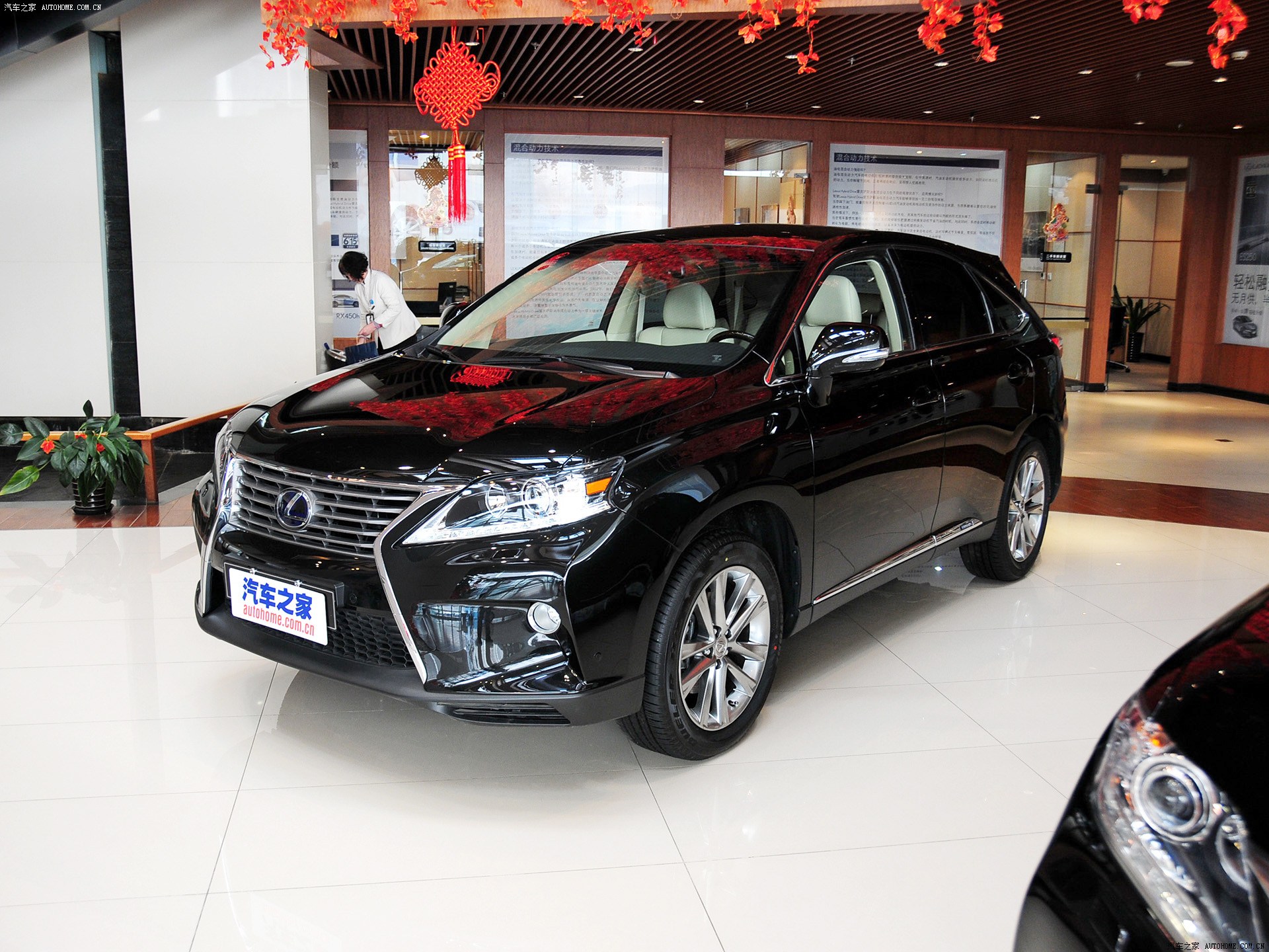 雷克萨斯RX系列2013款 450h 尊贵版