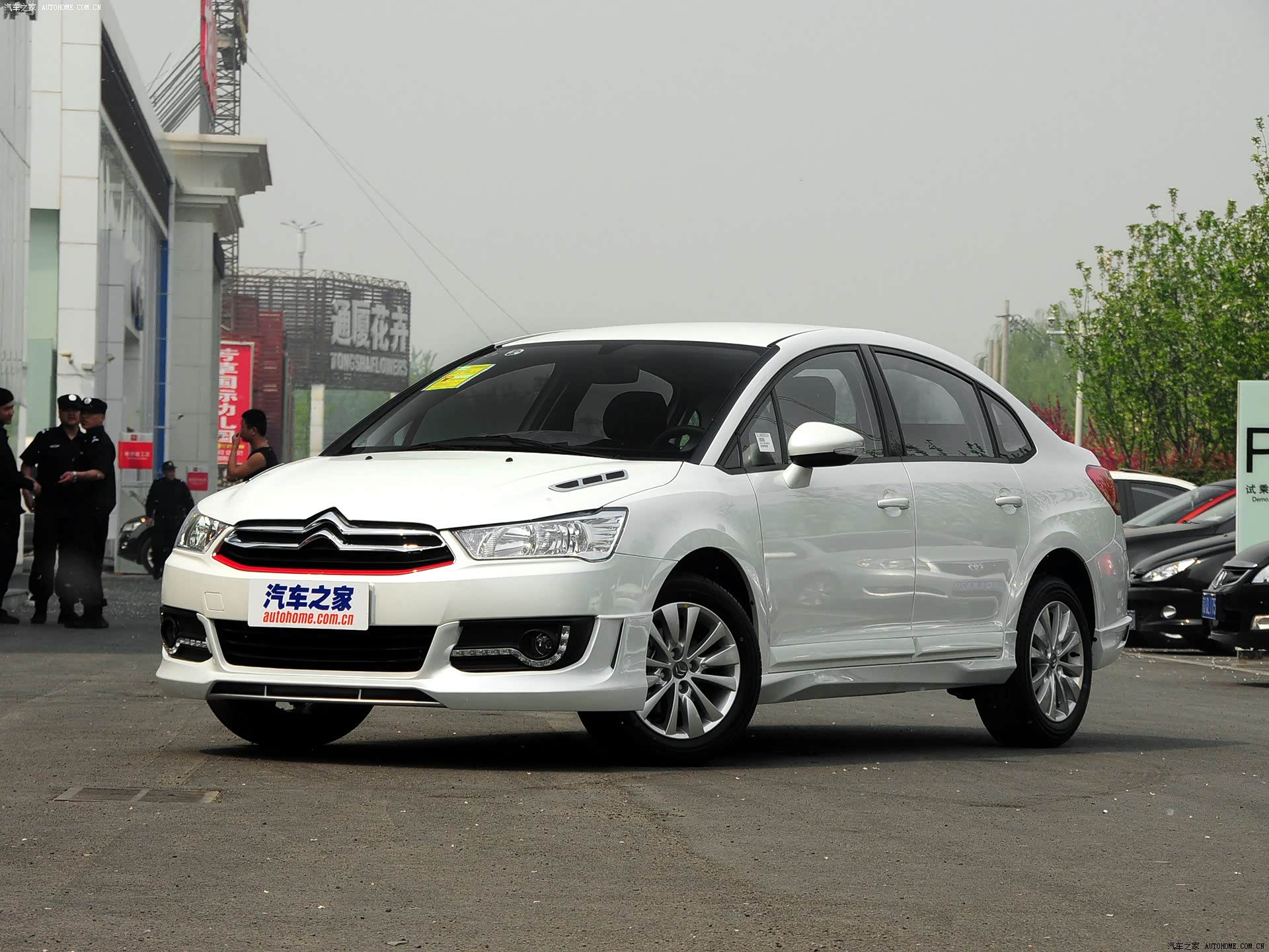 世嘉系列2014款 VTS版 1.6L 手动品尚型
