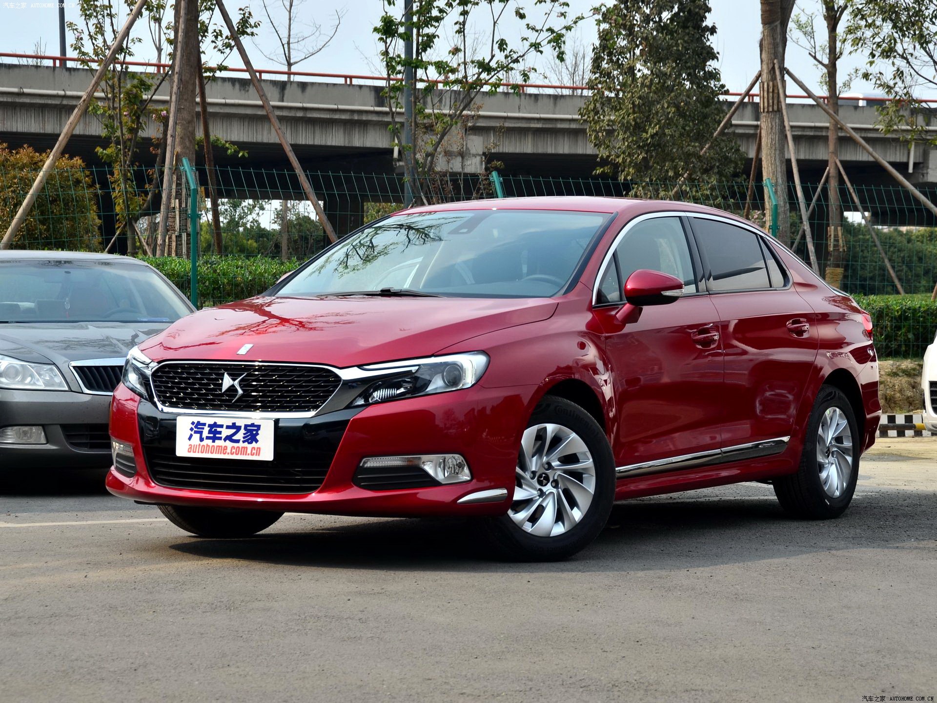 DS 5LS系列2014款 1.8L 手动舒适版VTi140