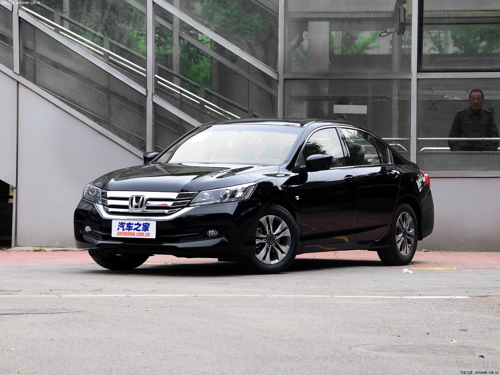 雅阁系列2014款 2.0L EXN 豪华导航版