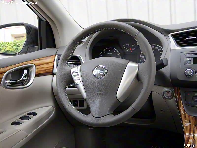 轩逸 2014款 1.6XV CVT尊享版 2443787图片_