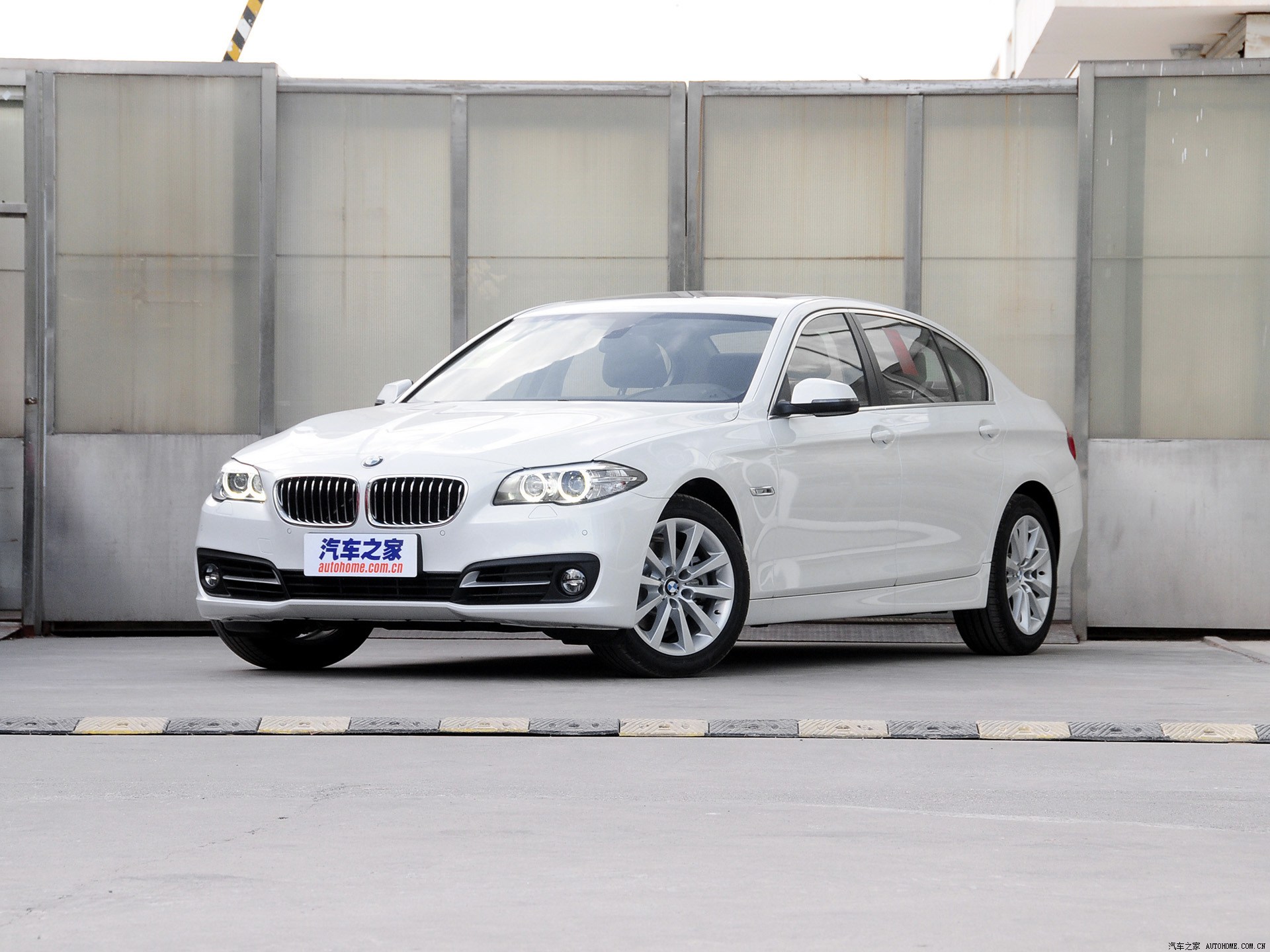 宝马5系系列2014款 528Li xDrive领先型