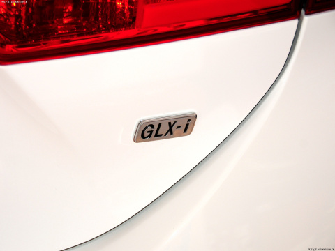 2014 1.6L CVT GLX-i