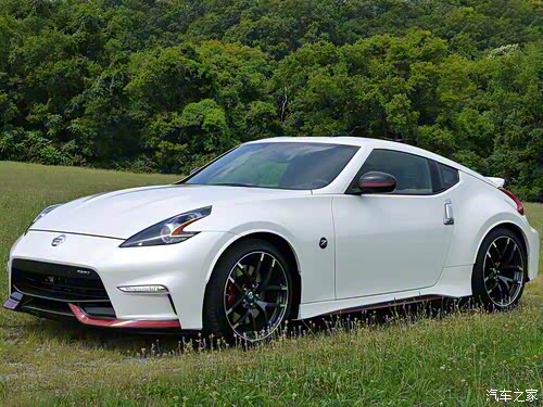 【超质感平民跑车 酷爽体验速度与激情_东风南