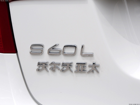 2015 S60L T5 Խ