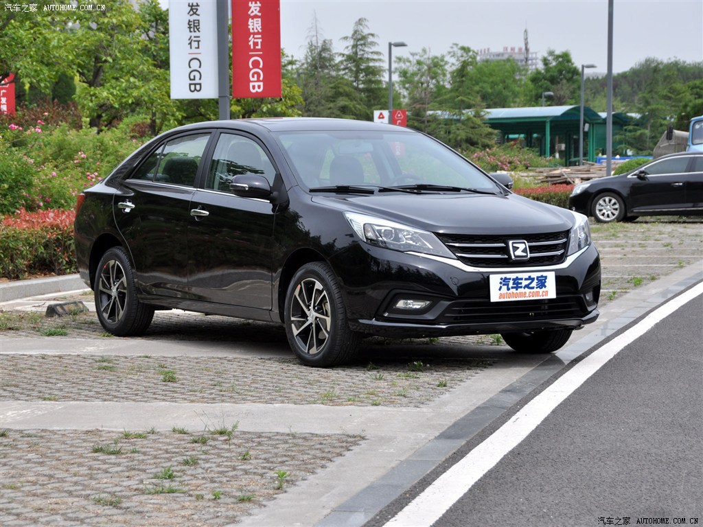 众泰Z300系列2014款 1.5L 新视界版手动豪华型