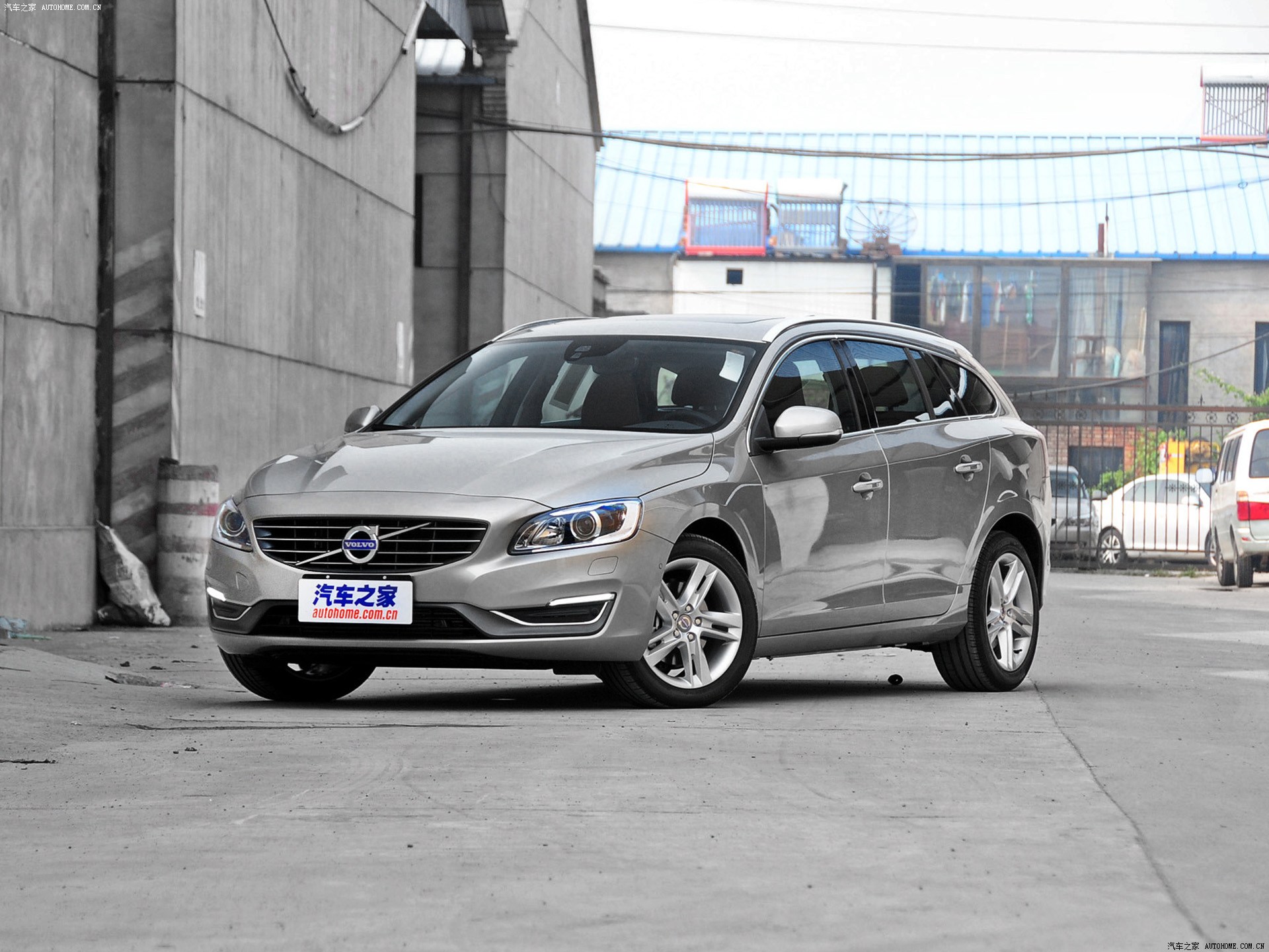 沃尔沃V60系列2015款 2.0T T5 智雅版