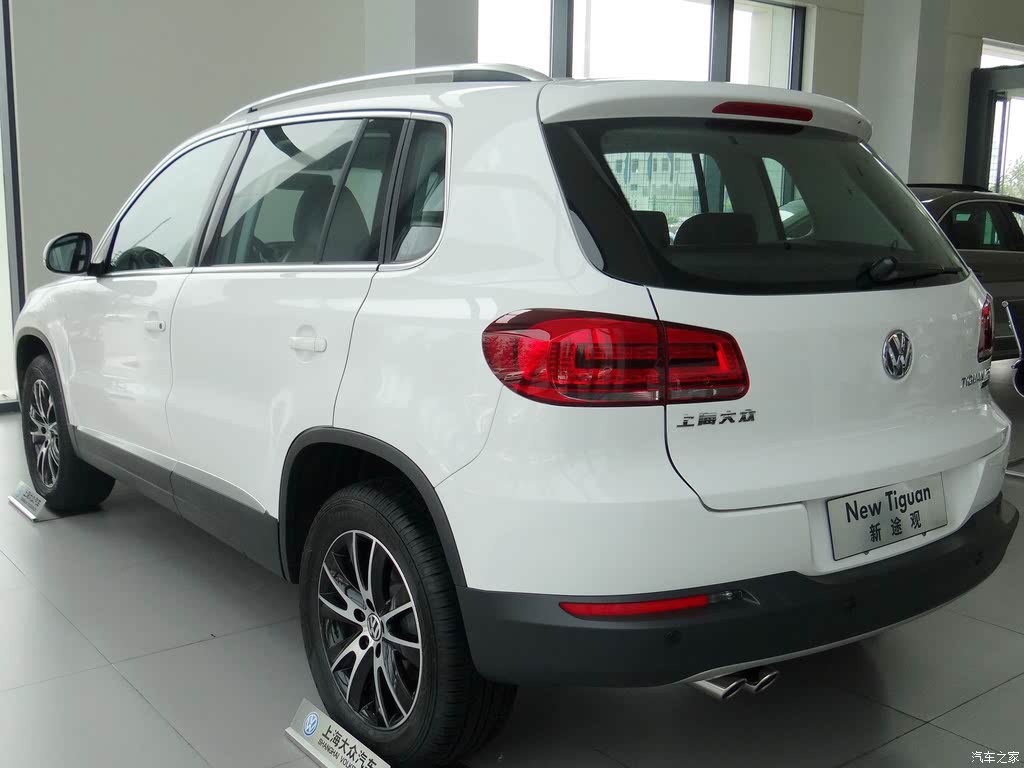 上汽大众 途观 2015款 1.8tsi 自动四驱豪华型