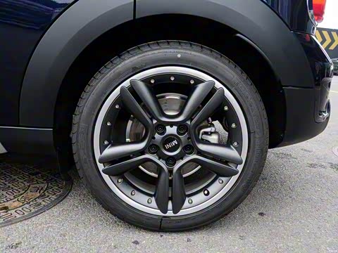 2014款 1.6T COOPER S ALL4 2014款 1.6T COOPER S ALL4