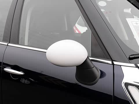 2014款 1.6T COOPER S ALL4 2014款 1.6T COOPER S ALL4