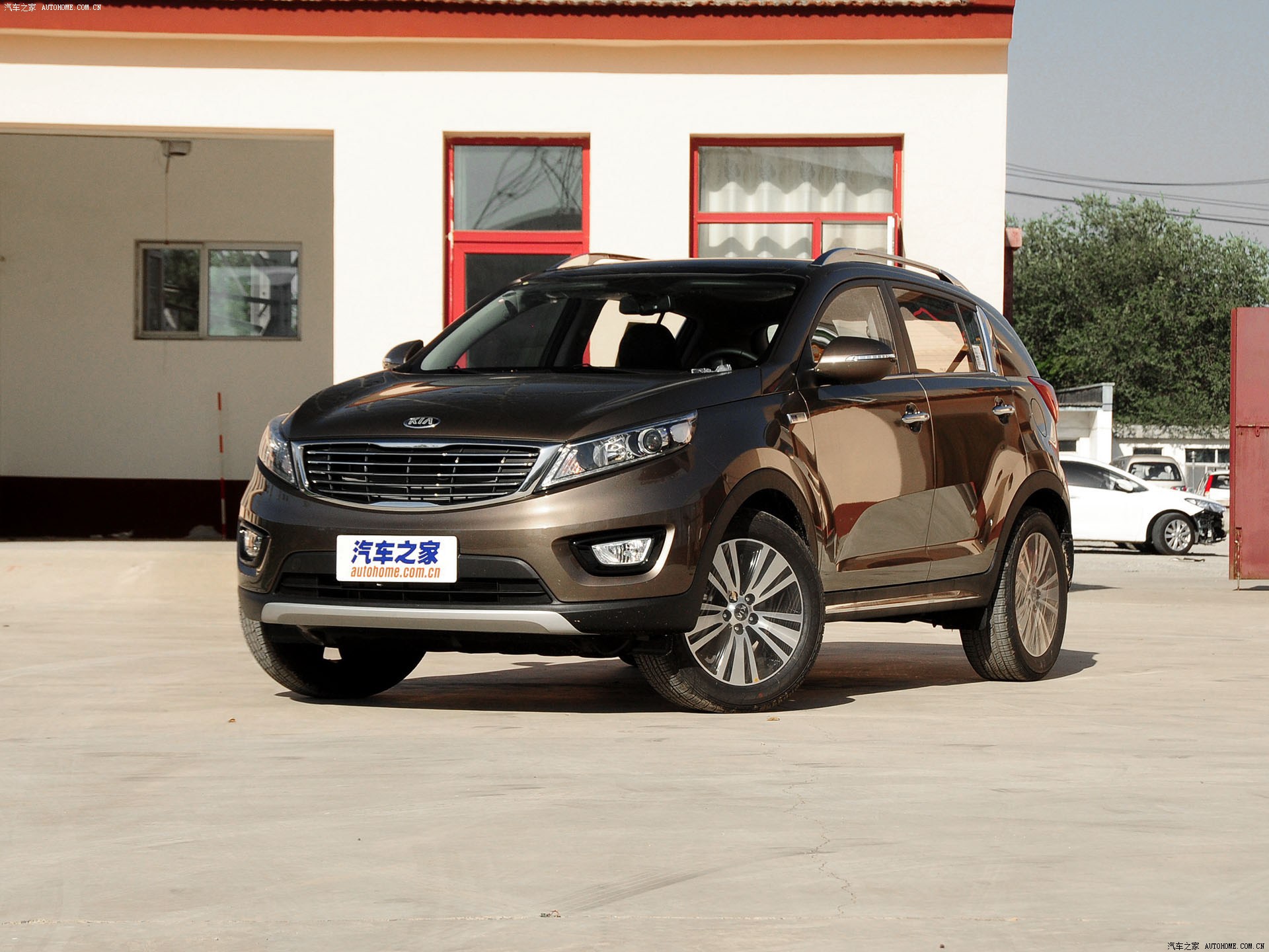 智跑系列2015款 2.0L 自动两驱版DLX