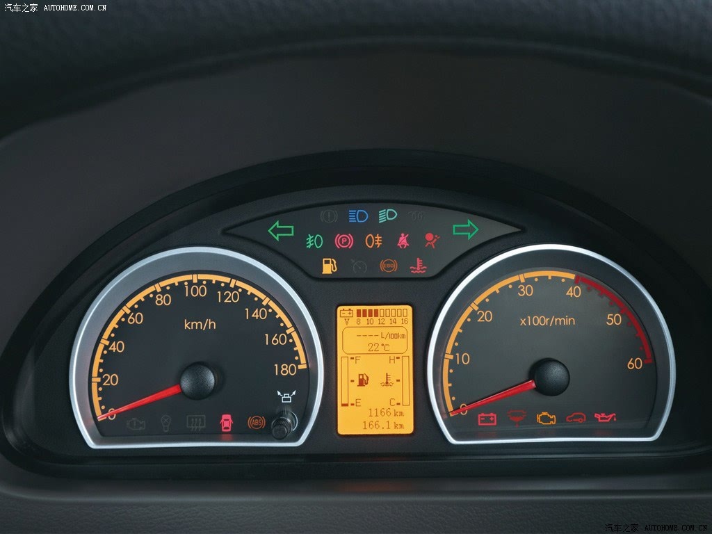 东风汽车 御风 2012款 3.0t 中轴中顶领尊版zd30