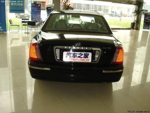 2004 XG 250