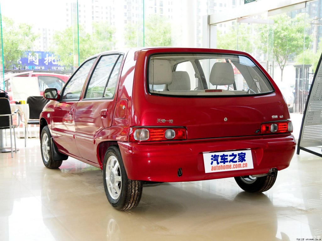 天津一汽 夏利 2011款 a  1.0l 两厢 国iv