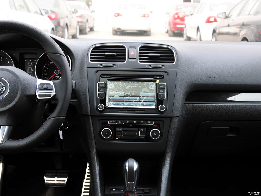 一汽-大众 高尔夫 2012款 2.0tsi gti