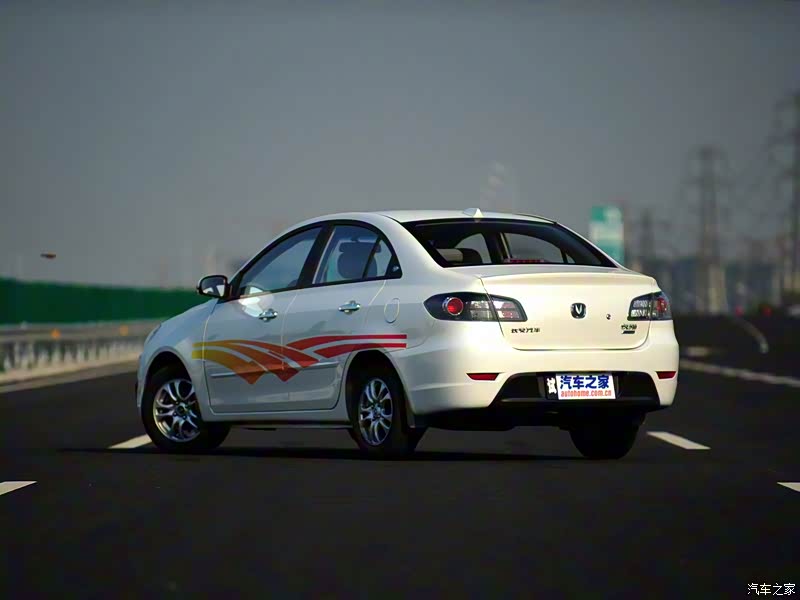 悦翔 2012款 三厢 1.5L 手动豪华型 1575777图