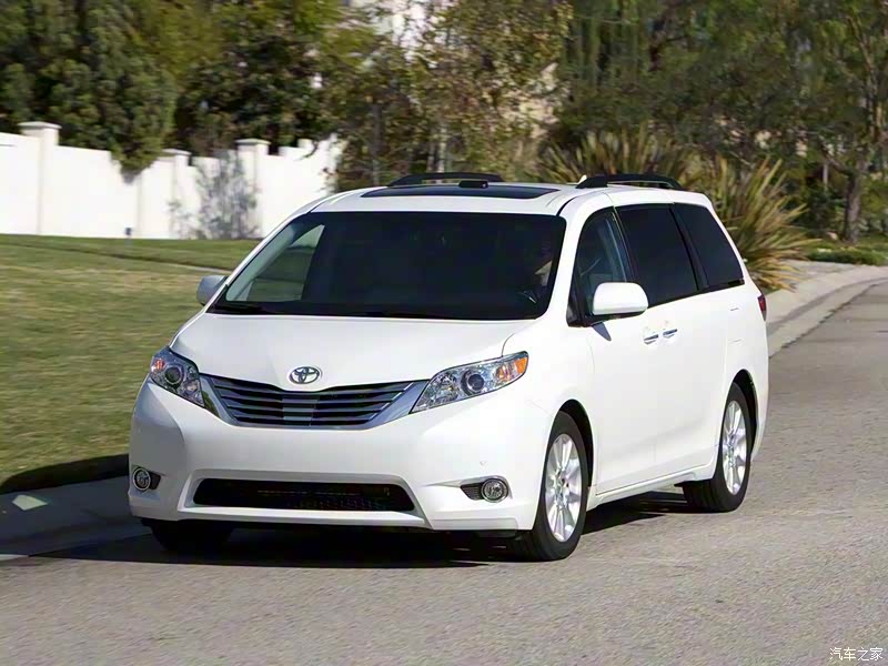 丰田SIENNA整体外观