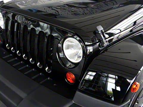 2012款 3.6L 四门梦十珍藏版 2012款 3.6L 四门梦十珍藏版