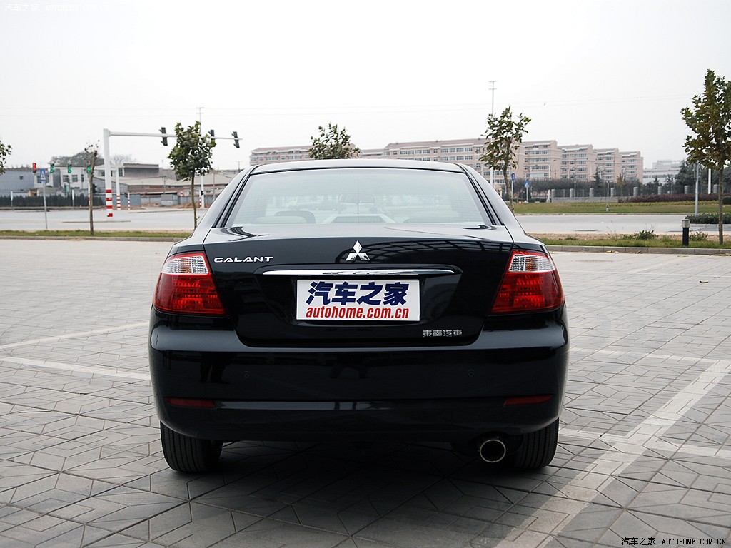 东南汽车 三菱戈蓝 2007款 2.4l 旗舰型