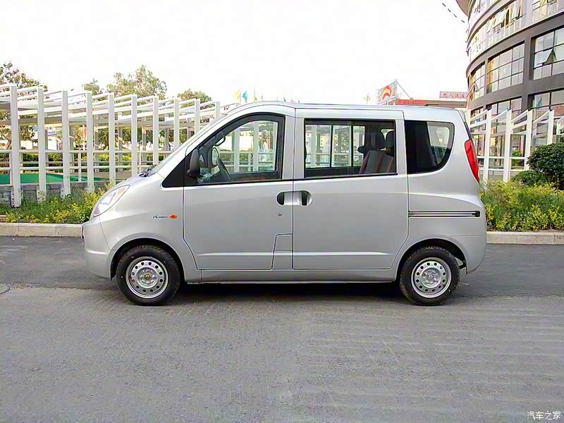 开瑞优雅整体外观