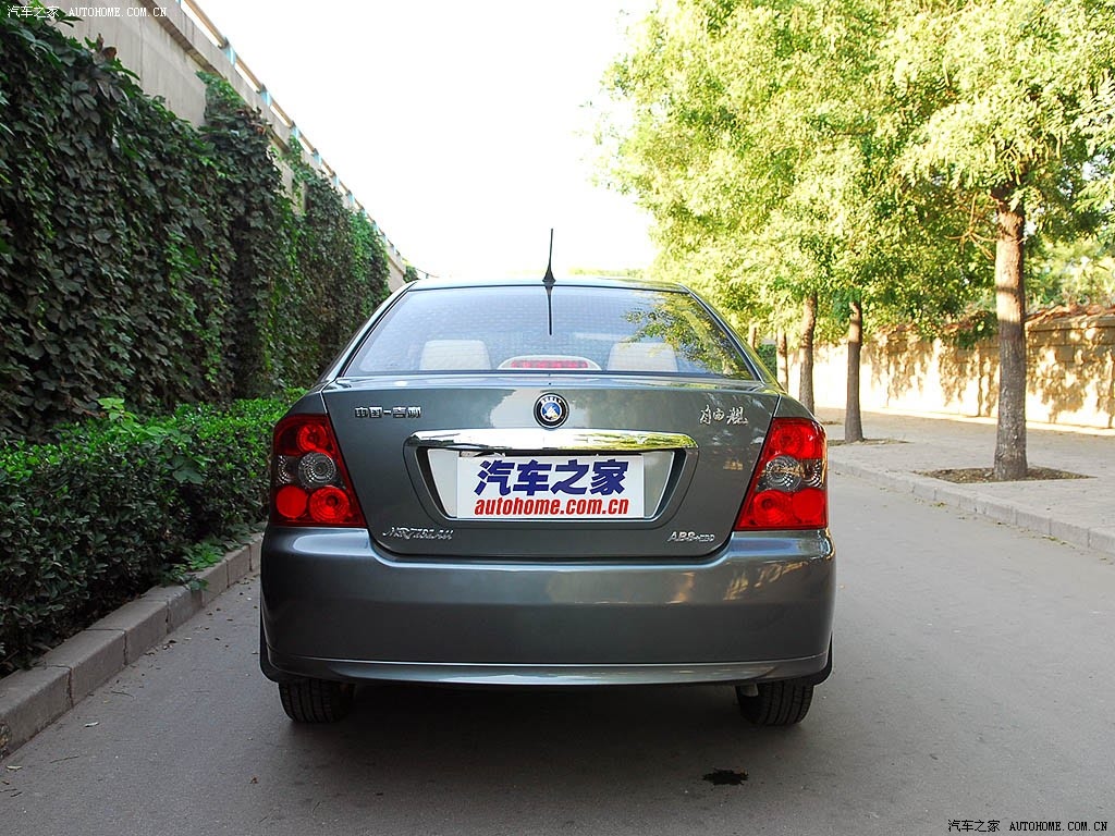 汽车图片 吉利全球鹰 自由舰 2007款 1.3l 手动精致舒适型 车身外观