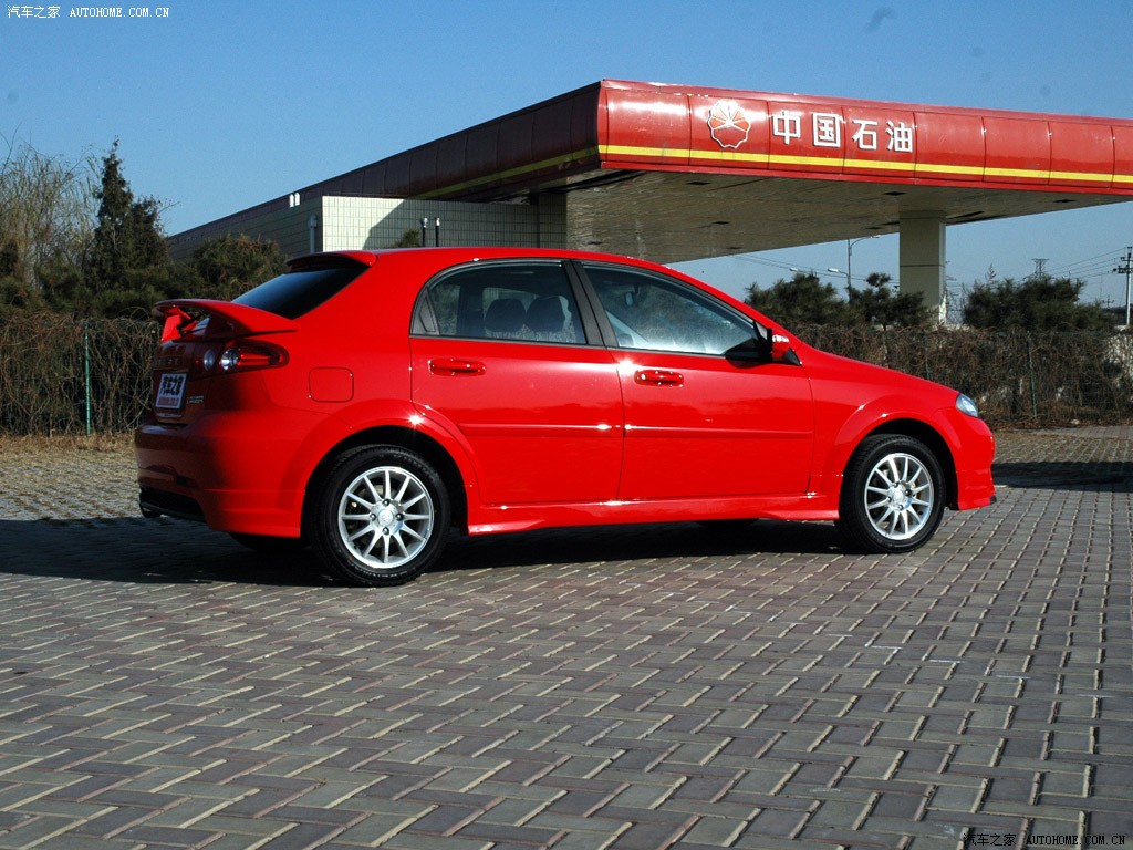 上汽通用别克 凯越 2008款 hrv 1.6le-mt运动版