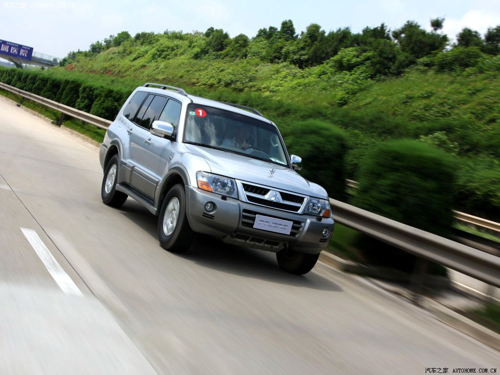 广汽三菱 帕杰罗 2008款 v73 3.0l mt gls