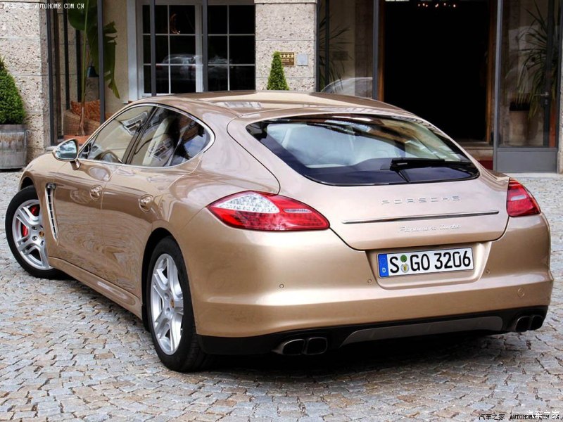 保时捷 panamera 2010款 panamera turbo 4.8t