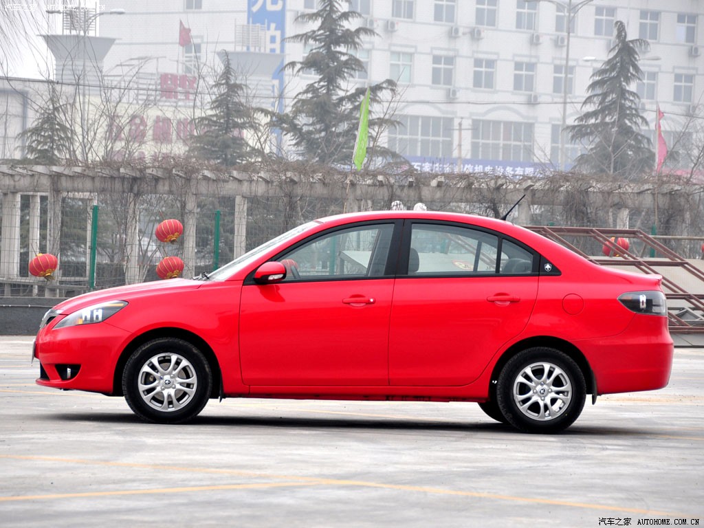 长安汽车 悦翔 2009款 三厢 1.5l 手动尊贵型