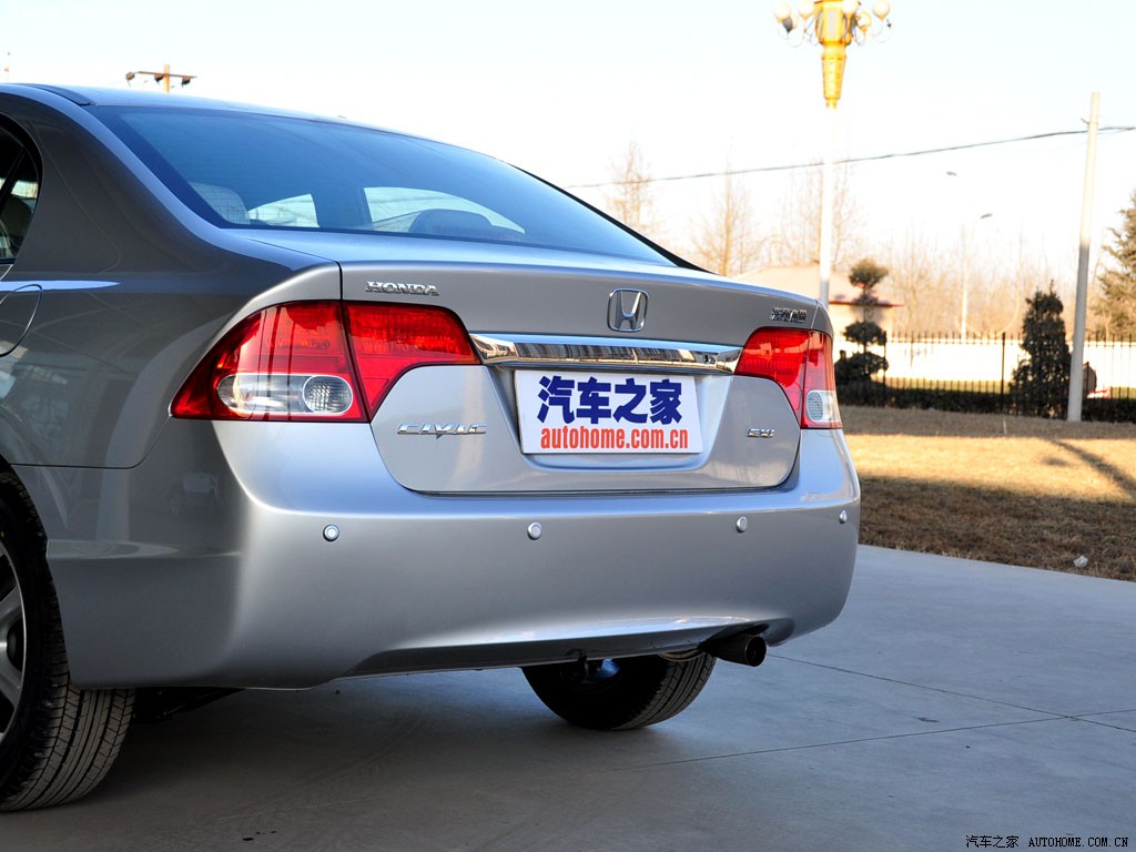 东风本田 思域 2009款 1.8l 自动舒适版