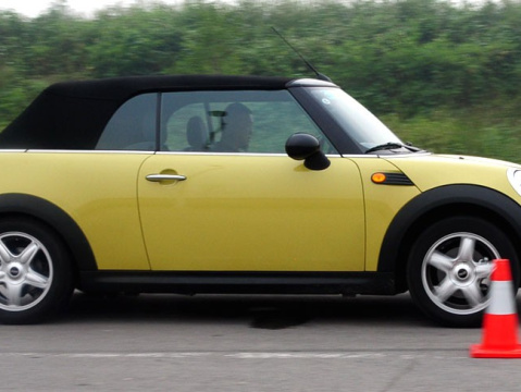 2009 1.6L COOPER CABRIO