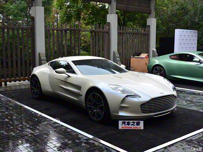 阿斯顿马丁One-77 2010款 基本型 1358961图