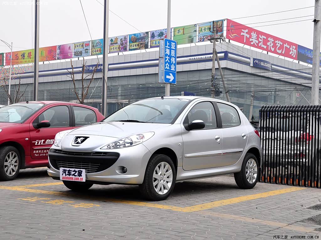 东风标致标致207 2009款 两厢 16l 自动品乐版高清图片