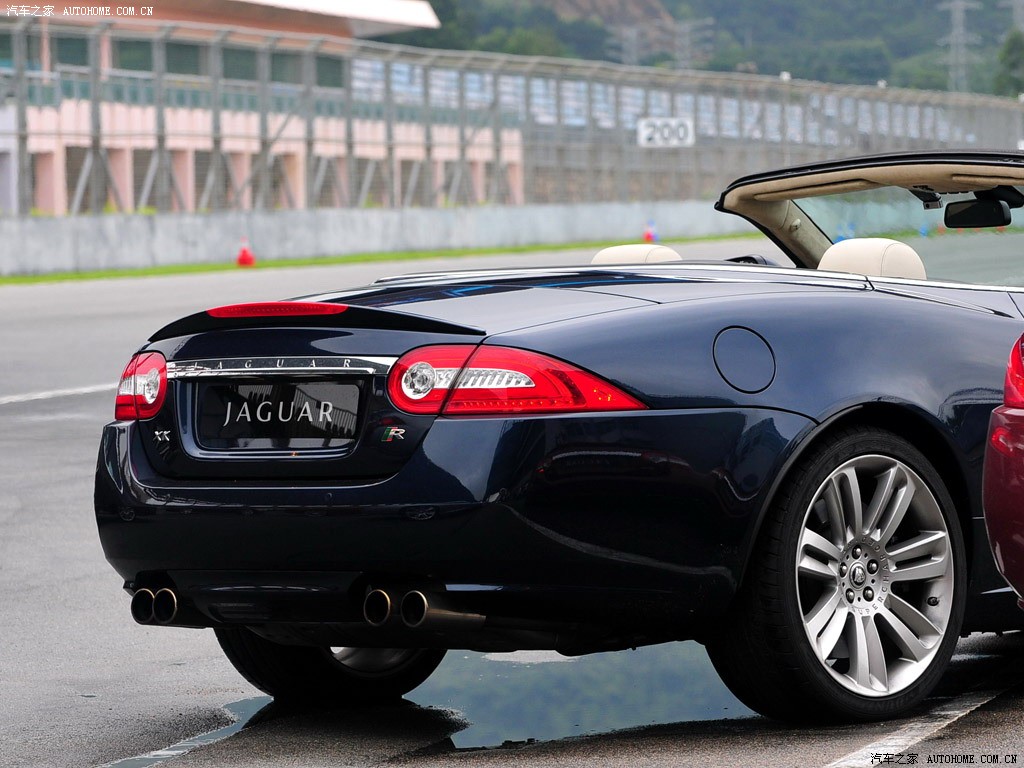 捷豹 捷豹xk 2009款 xkr 5.0l v8机械增压敞篷跑车