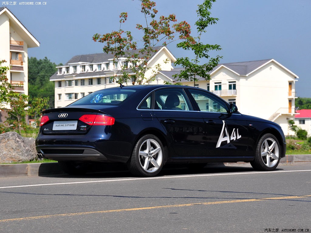 一汽-大众奥迪 奥迪a4l 2010款 2.0 tfsi 运动型